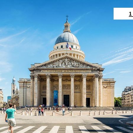 Petite Maison Avec Cour Dans Les Beaux Quartiers-Vous Faites Le Menage- Very Good Prices For T-H-E Location But You Have To Clea-N Th-E Flat Lejlighed Paris Eksteriør billede