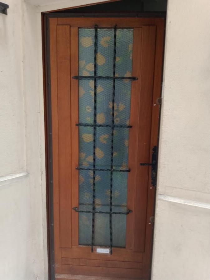 Petite Maison Avec Cour Dans Les Beaux Quartiers-Vous Faites Le Menage- Very Good Prices For T-H-E Location But You Have To Clea-N Th-E Flat Lejlighed Paris Eksteriør billede